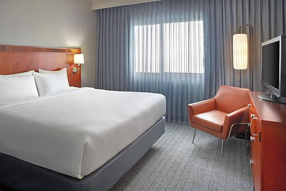 Courtyard by Marriott Atlanta Executive Park/Emory