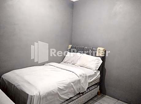 LH101 Guest House Syariah near Makam Sunan Bonang RedPartner