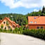 Geyserpark Village