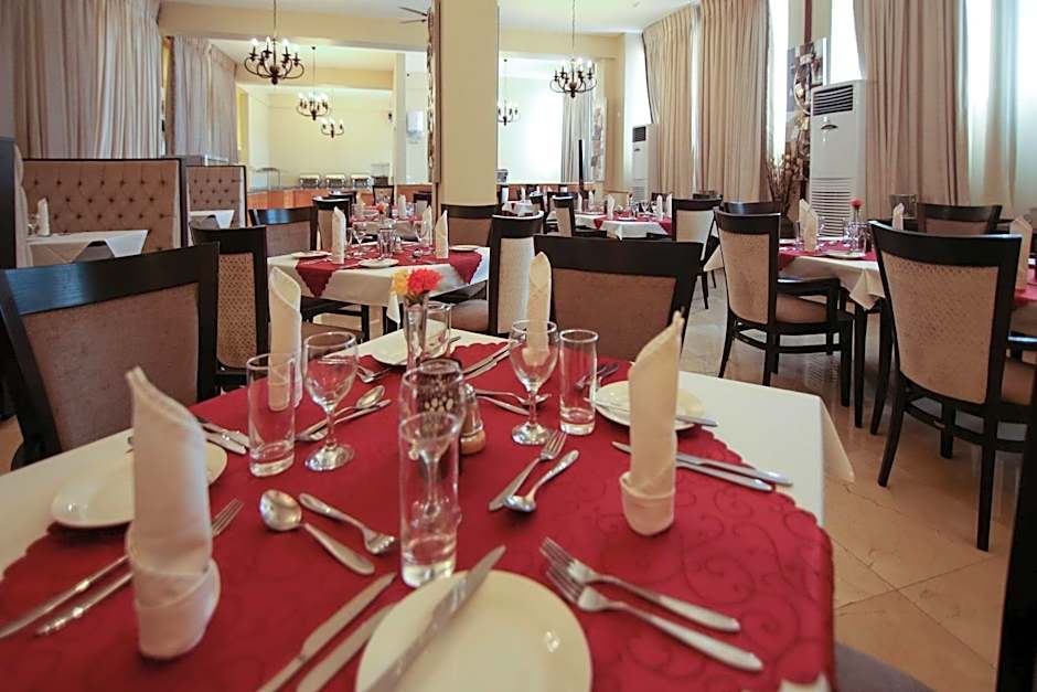 Best Western Plus Accra Beach Hotel