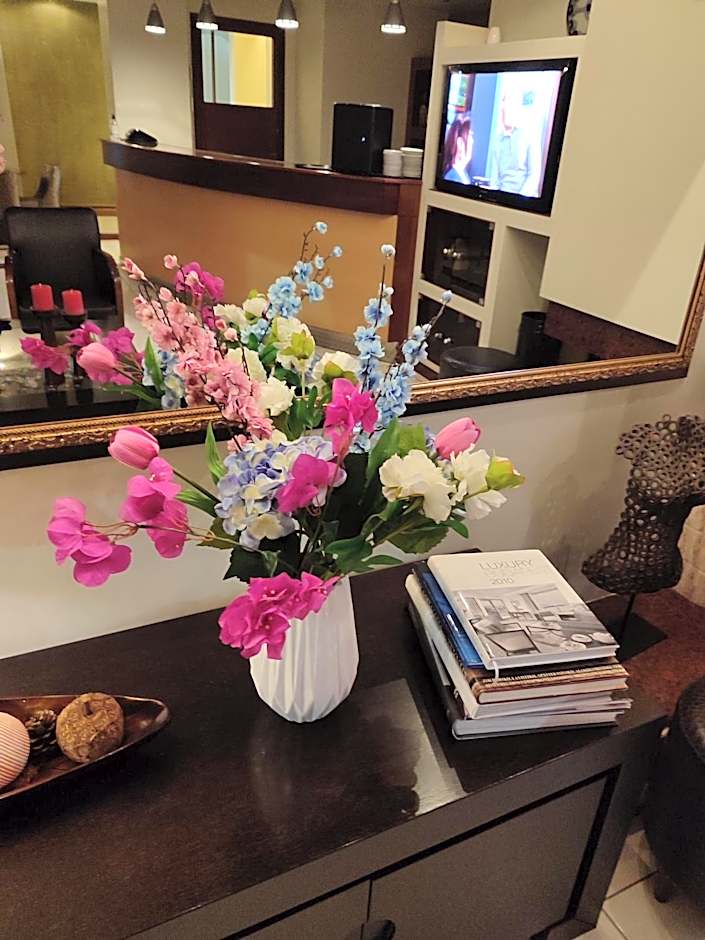 Hotel Prigipikon Suites and sofites