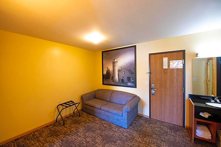 Super 8 by Wyndham Bridgeview of Mackinaw City
