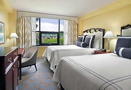 Traditional Room with 2 Queen Beds