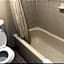 Golden Inn Dallas by Hotel O