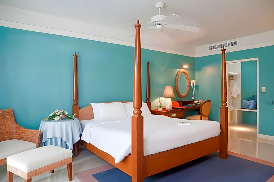 Andaman Seaview, Karon Beach - SHA Plus