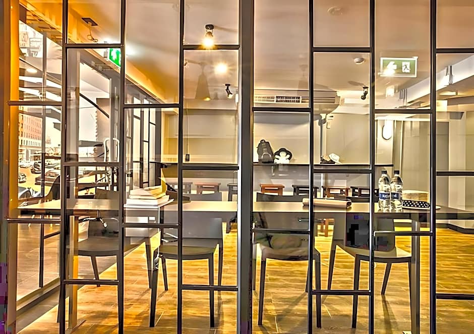 Jellybean The Blocks Hostel Sukhumvit 10