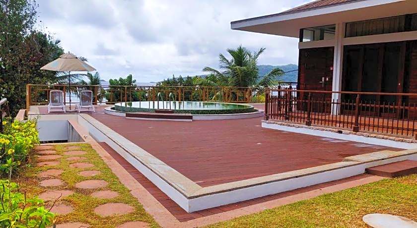 Le Relax Luxury Lodge