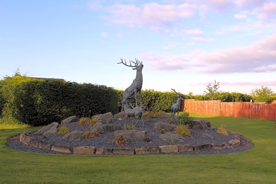 Moonlight Ridge -2 bedroom lodge with hot tub