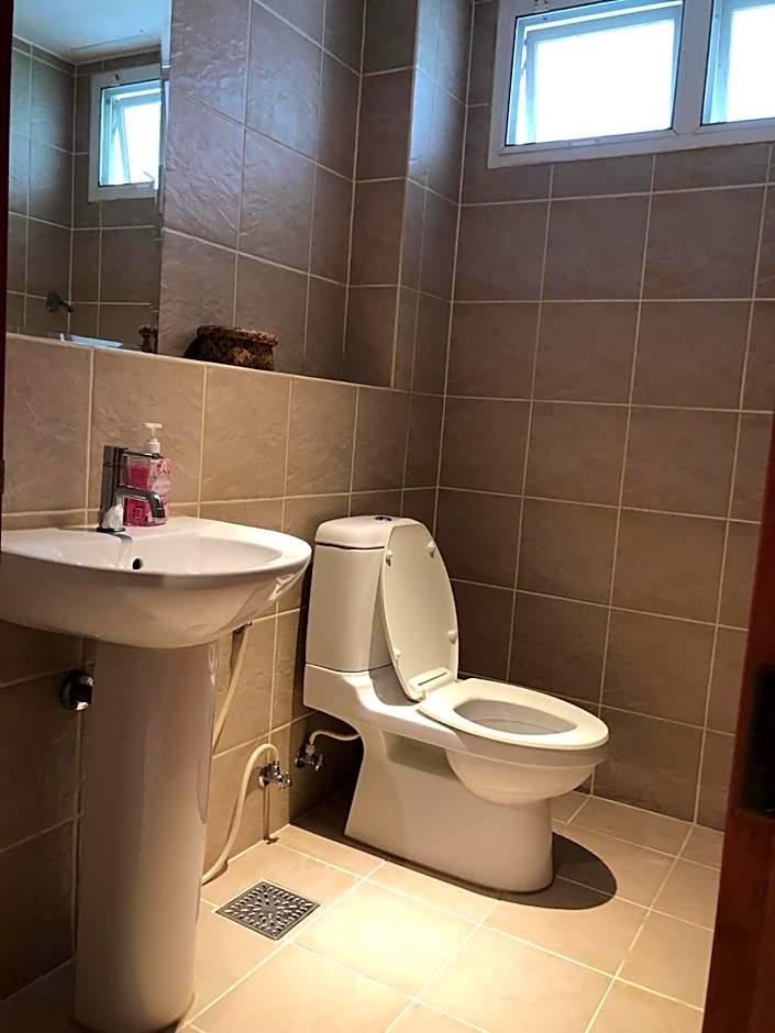 Seaview Condominium A13