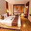 Hotel The Residency
