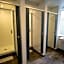 Hotel Waterloo & Backpackers