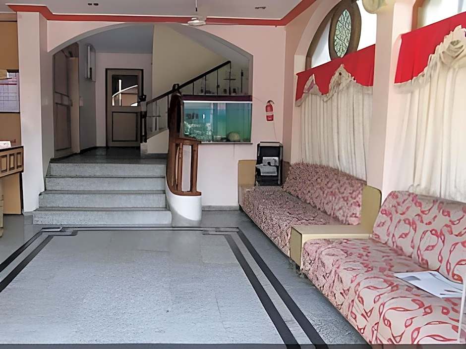 Hotel Brighton – Daman, MS
