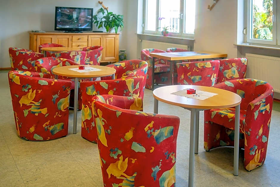 Christliche Gästehäuser Weinstraße