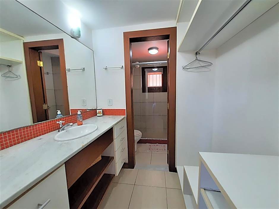 3Suítes, piscina e vista do mar em condomínio pé na areia - pátio compartilhado