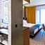 Grand Ascot Hotel