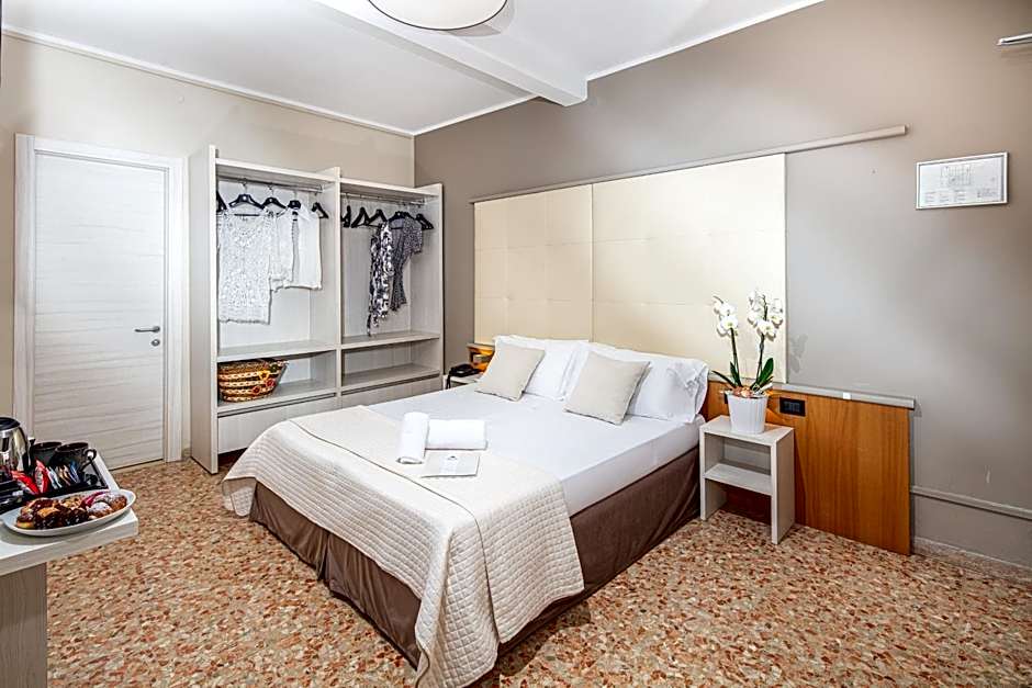 Hotel Royal