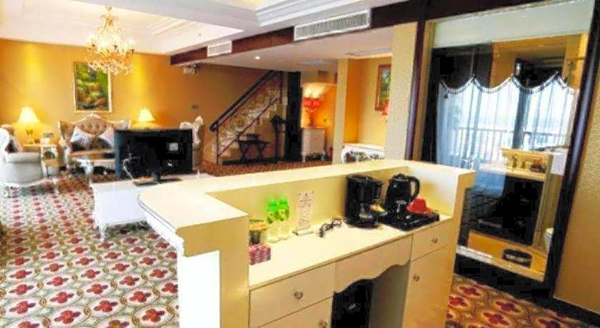 Taishan Bojue Hotel
