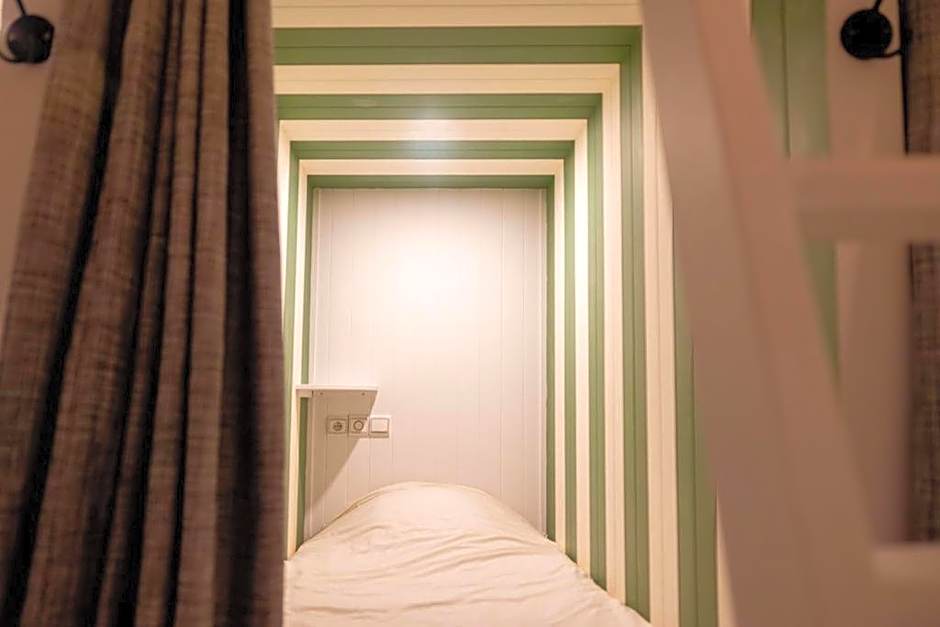 Hostel La Smala
