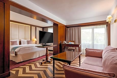 Executive Junior Suite with Balcony & Spa access