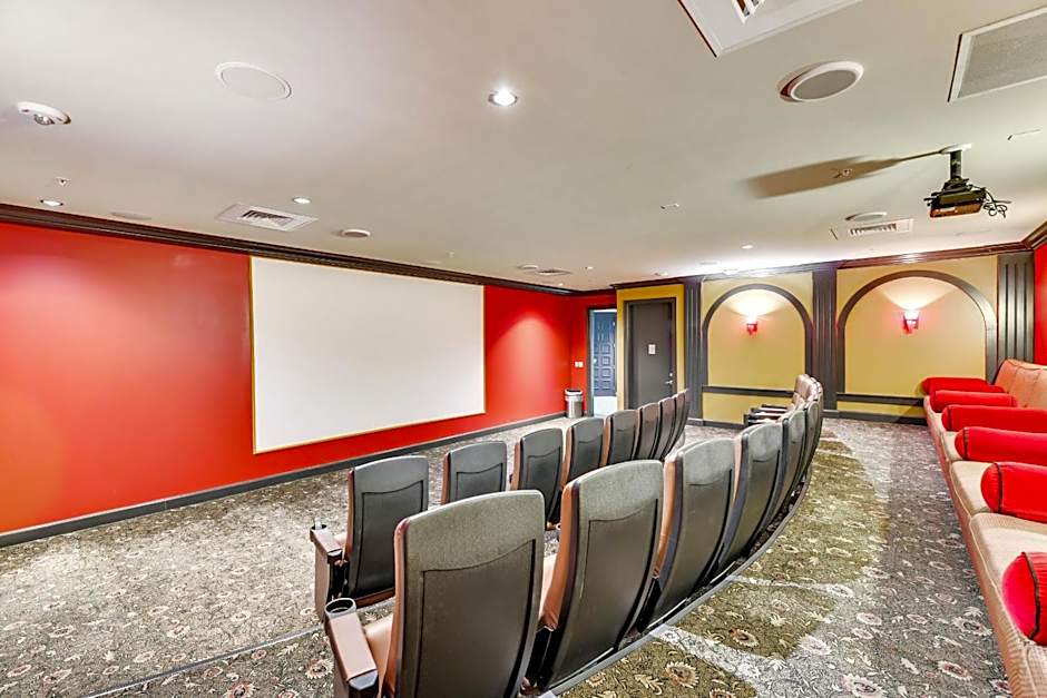 Diamond Beach Penthouse 5PH3