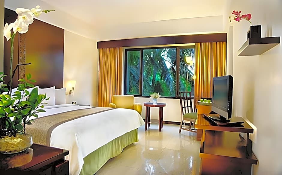 Aryaduta Lippo Village