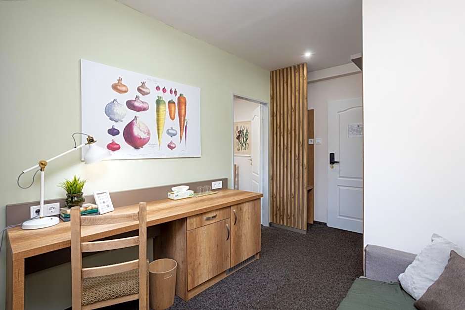 Bauer Resort - Countryside Retreat