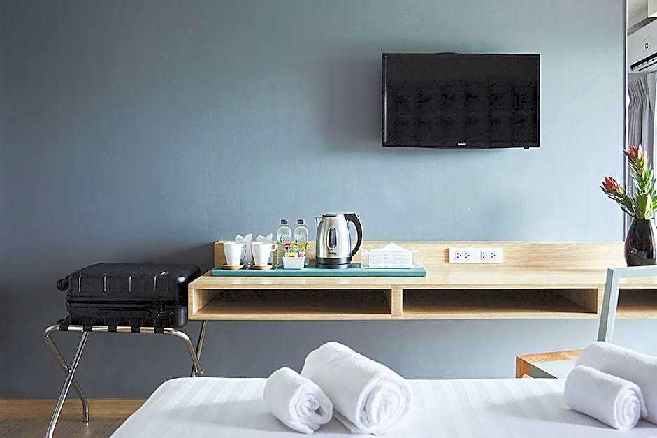 Theorie Hotel Sukhumvit 107 by SLH