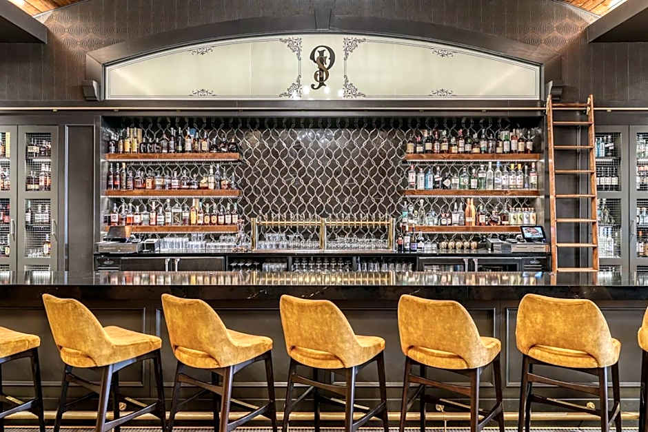 The Lodge at Deadwood