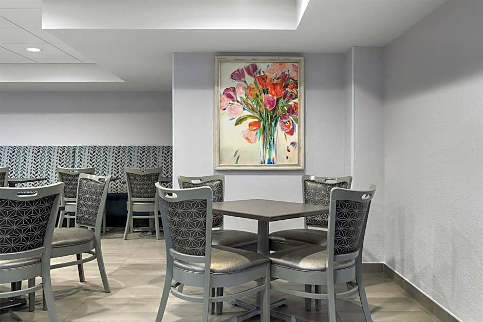 Homewood Suites By Hilton Williamsburg