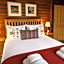Pucks Glen Lodges - Log Cabins in a wonderful natural environment