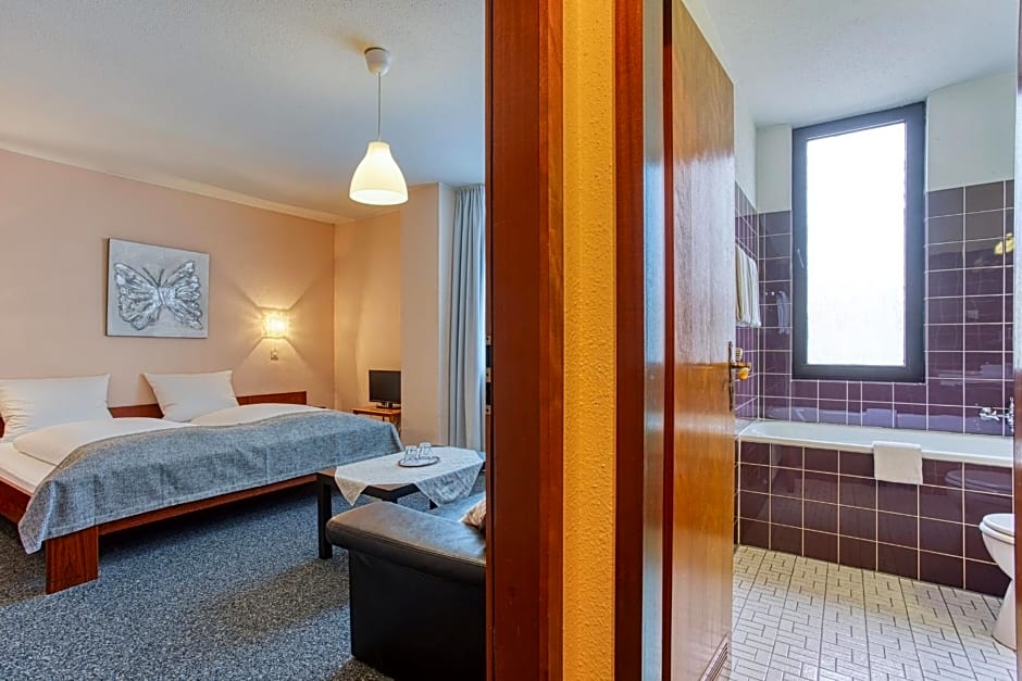 FF&E Hotel Carlton