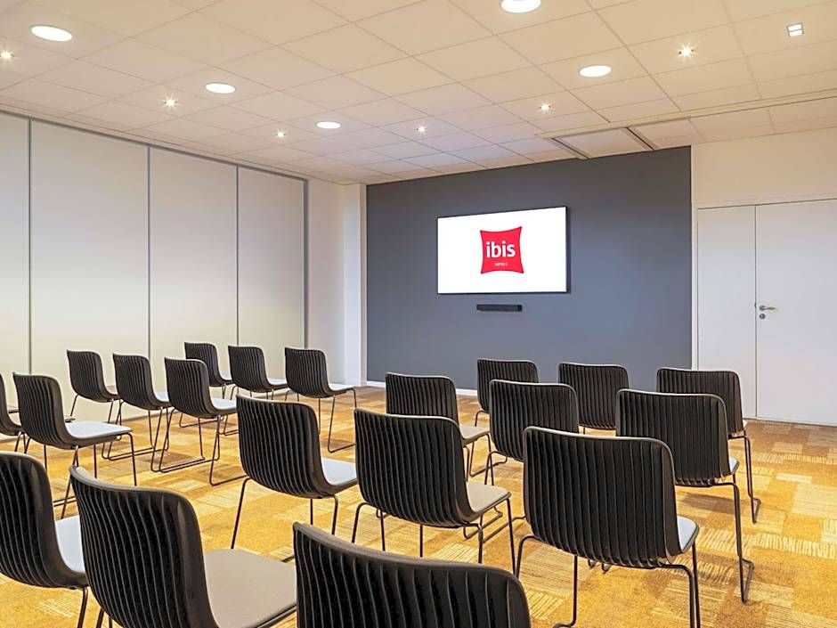 ibis Gonesse
