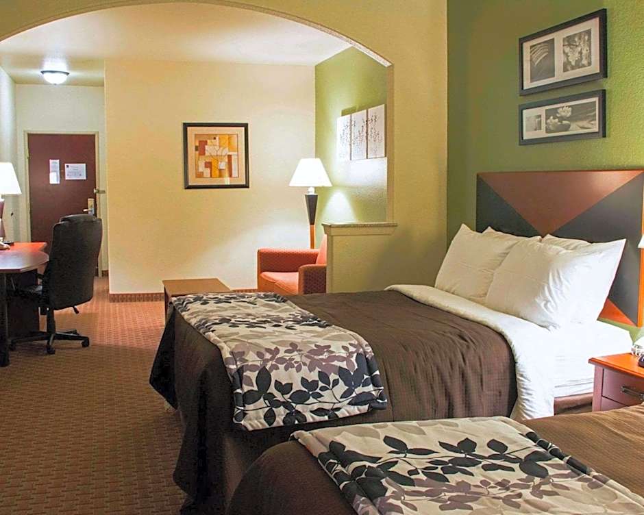 Sleep Inn And Suites At Six Flags