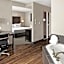 Home Inn & Suites - Swift Current