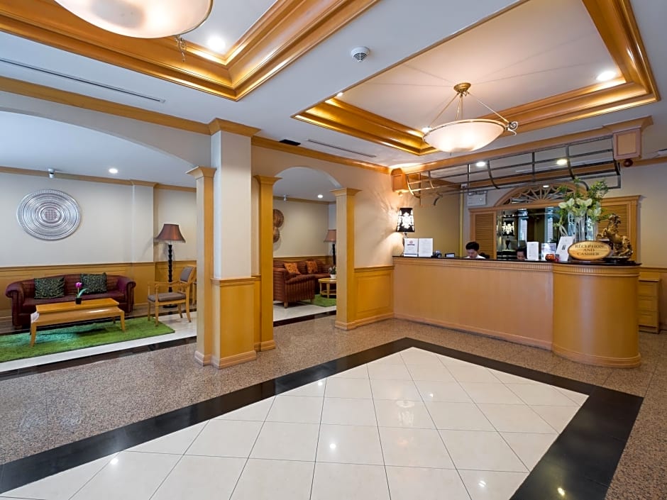 Admiral Suites Bangkok by Compass Hospitality