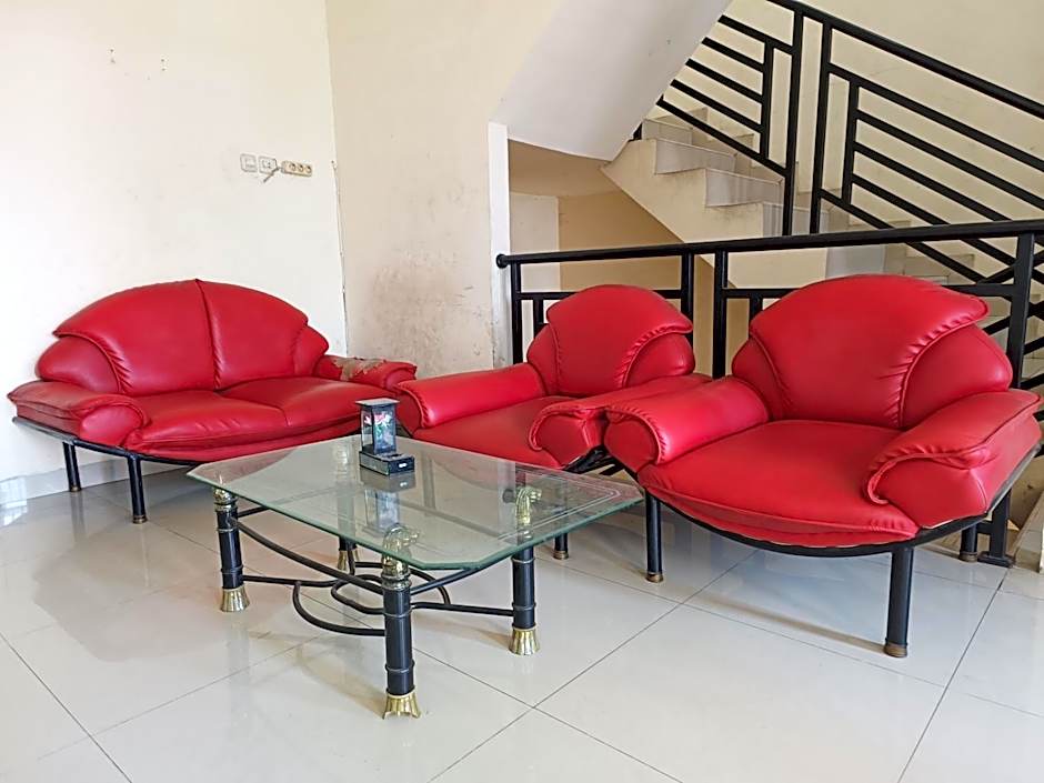 Reddoorz Syariah Near Rumah Sakit Umum Wisata Uit – Makassar, ID