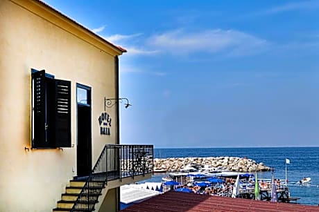 Hotel Baia Di Puolo