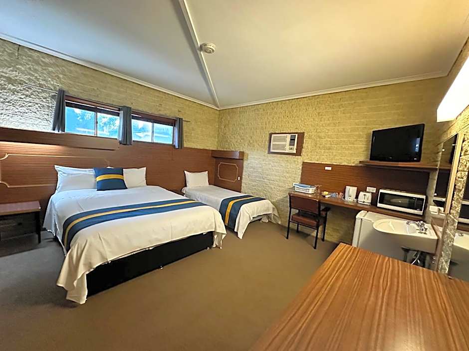 The Shamrock Hotel Balranald