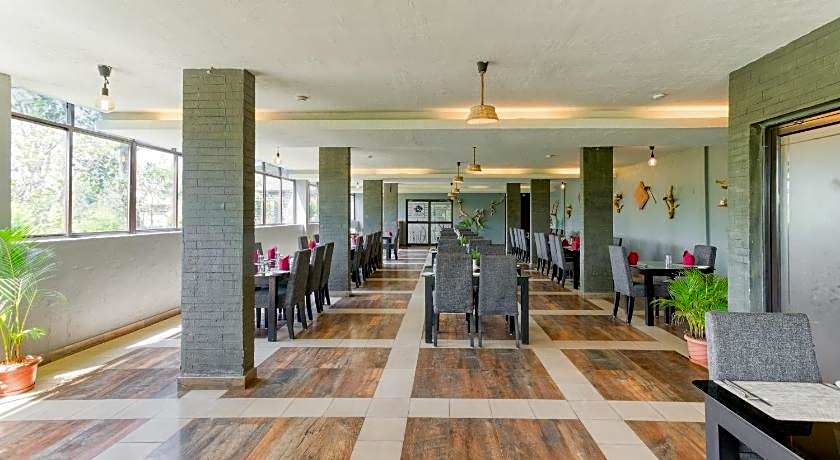 The Mountain Courtyard