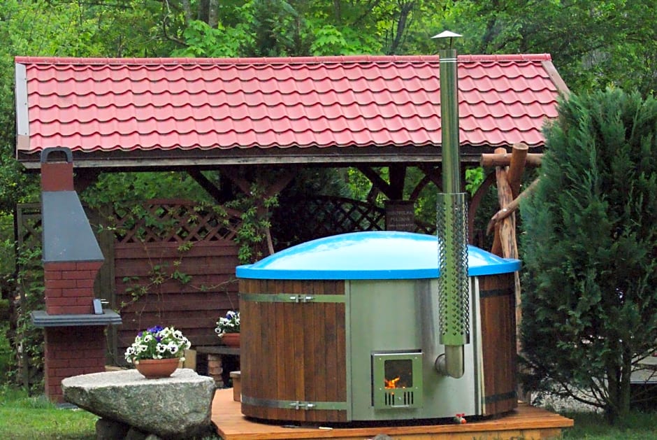 Domek pod Lasem na Mazurach