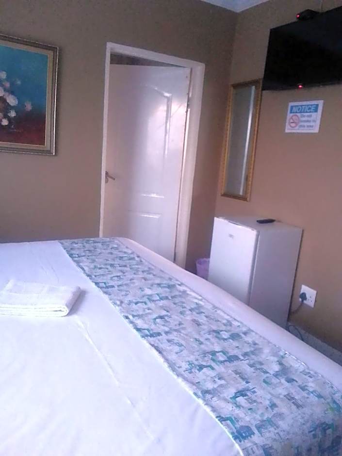 Jubie's Guest House