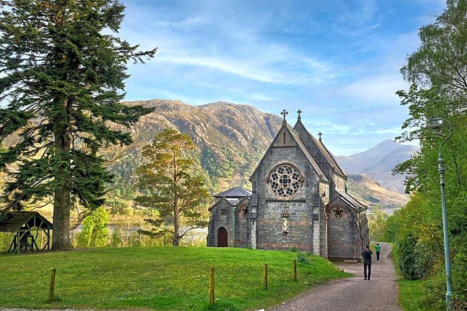 Stage House Bed & Breakfast