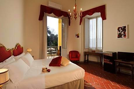 Suite with Balcony