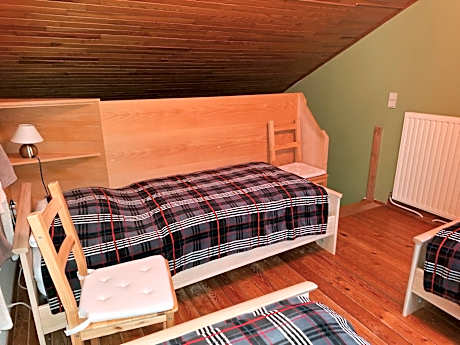 Comfort Family Room with Kitchen