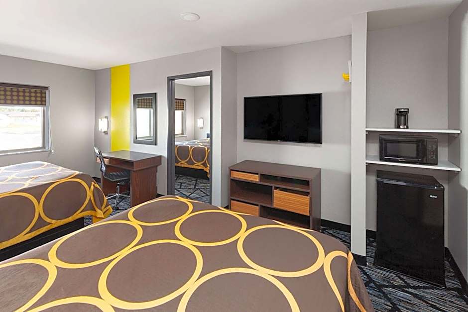 Super 8 by Wyndham Olney