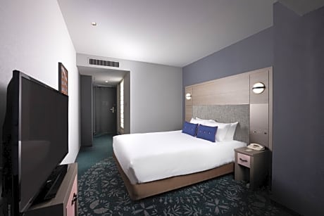 Superior Queen - Non-Smoking