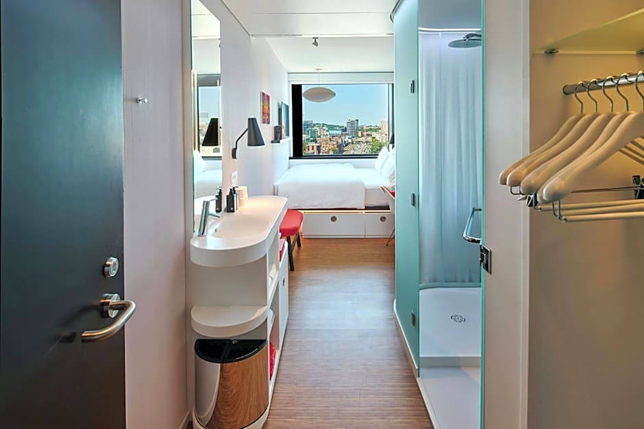 citizenM Boston Back Bay