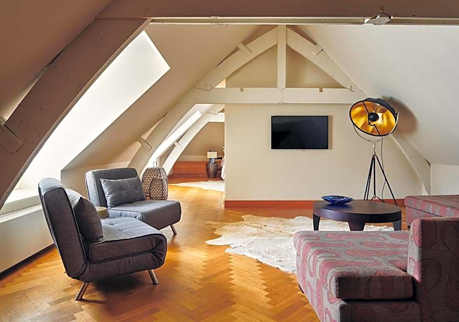 Photo 1 of 4 of Loft Suite