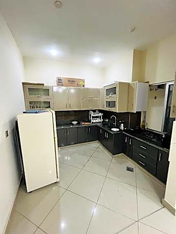 Apartments & Rooms Citi Housing