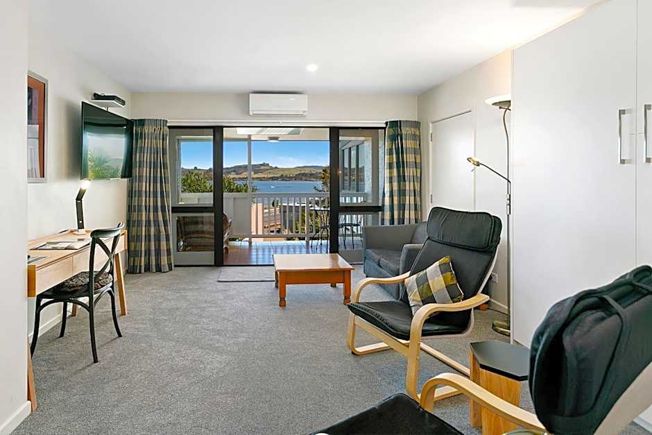 Baycrest Thermal Lodge